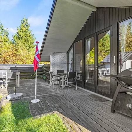 3 Bedroom Amazing In Casa vacanze *